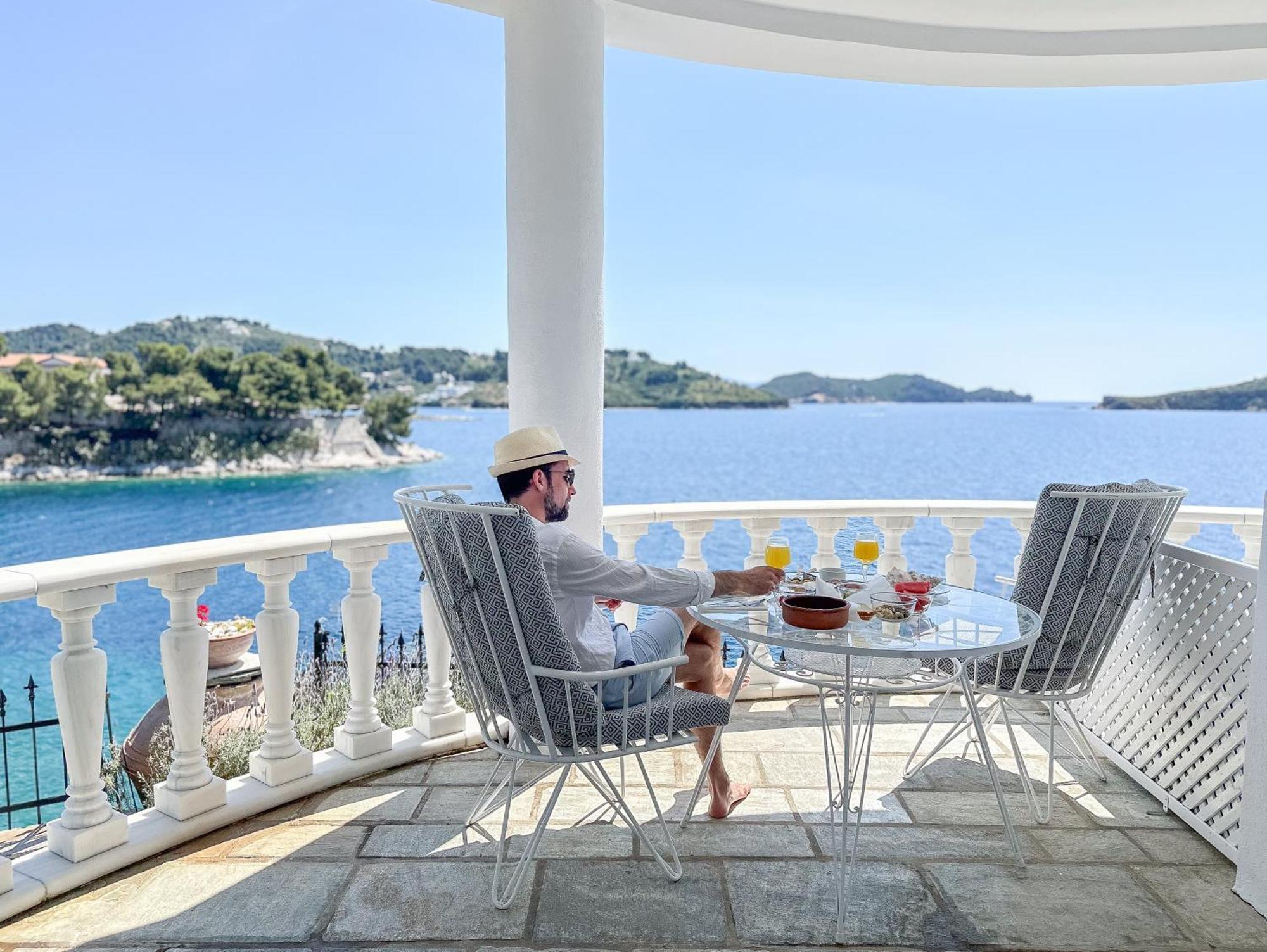 Ourania'S Mansion Hotel Skiathos Exterior photo