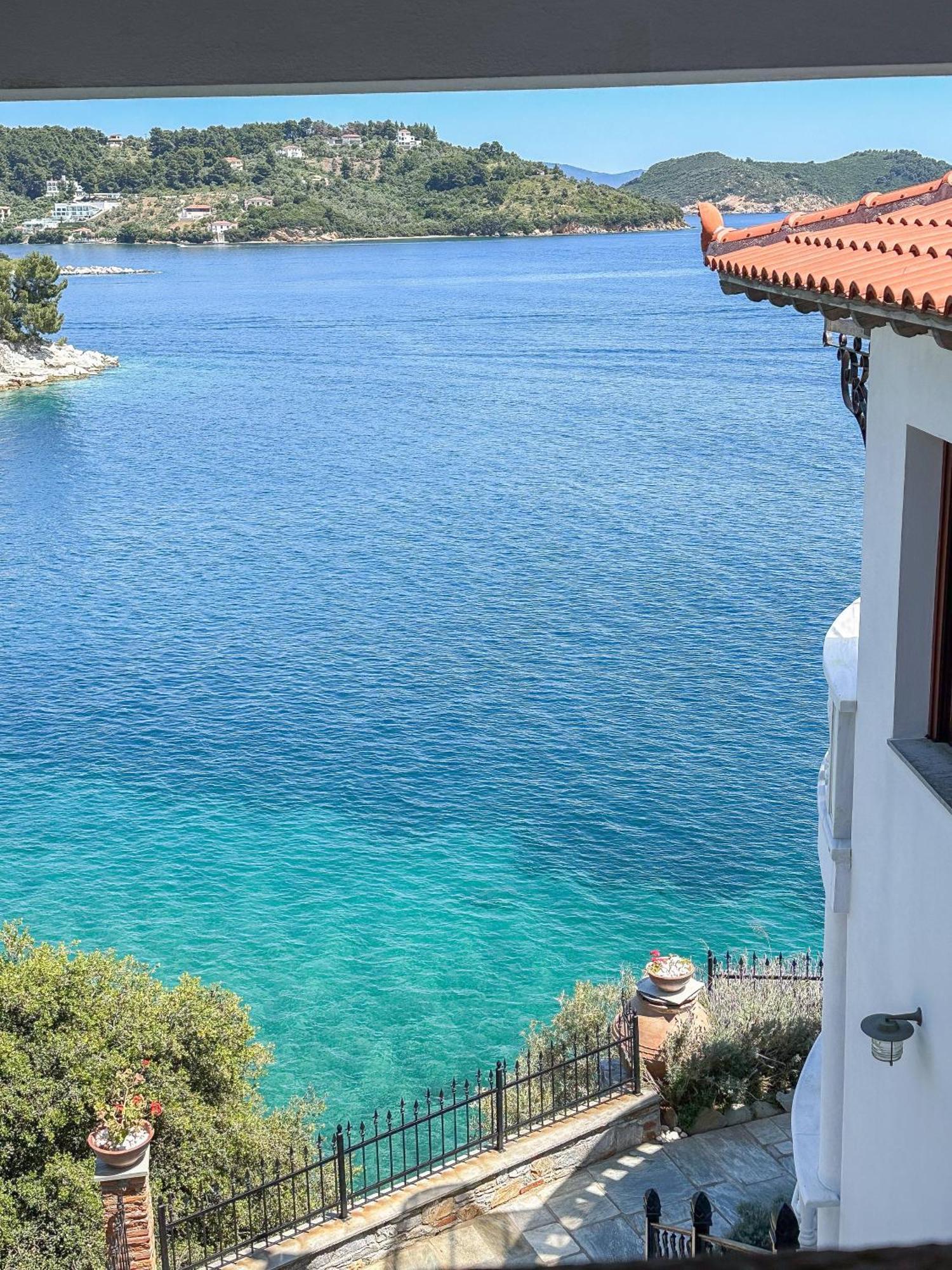 Ourania'S Mansion Hotel Skiathos Room photo
